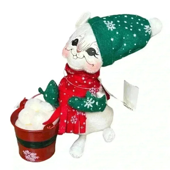 Annalee Christmas Mouse with Bucket of Snowballs 6” NWT 2006 - Picture 1 of 6